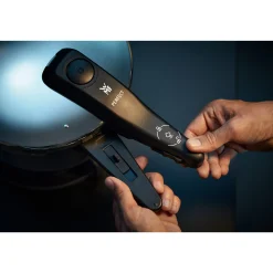 WMF Schnellkochtöpfe|Induktionstöpfe|Perfect One Pot Schnellkochtopf mit Dampfgareinsatz, 22 cm, 6,5 Liter
