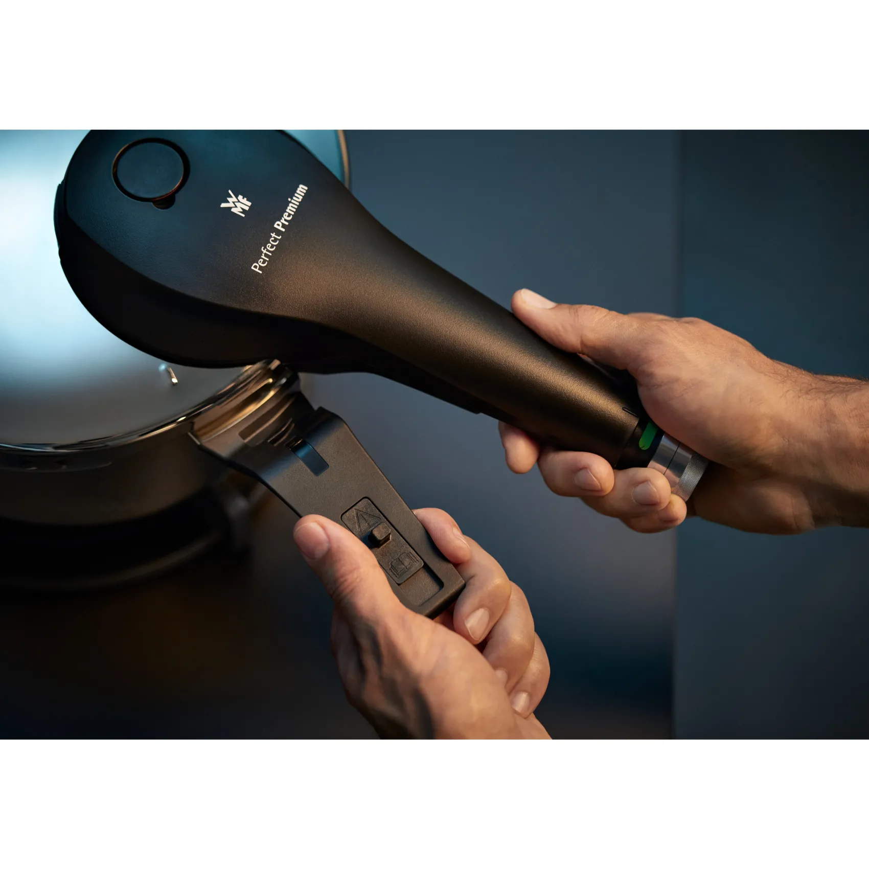 WMF Schnellkochtöpfe|Induktionstöpfe|Perfect Premium One Pot Schnellkochtopf-Set mit Dampfgareinsatz, 22 cm, 6,5 und 3,0 Liter