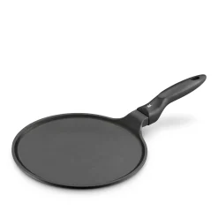 WMF Küchenutensilien|Pfannen-Sets|Devil Crêpes-Pfanne mit Teigverteiler und Wender, 27 cm